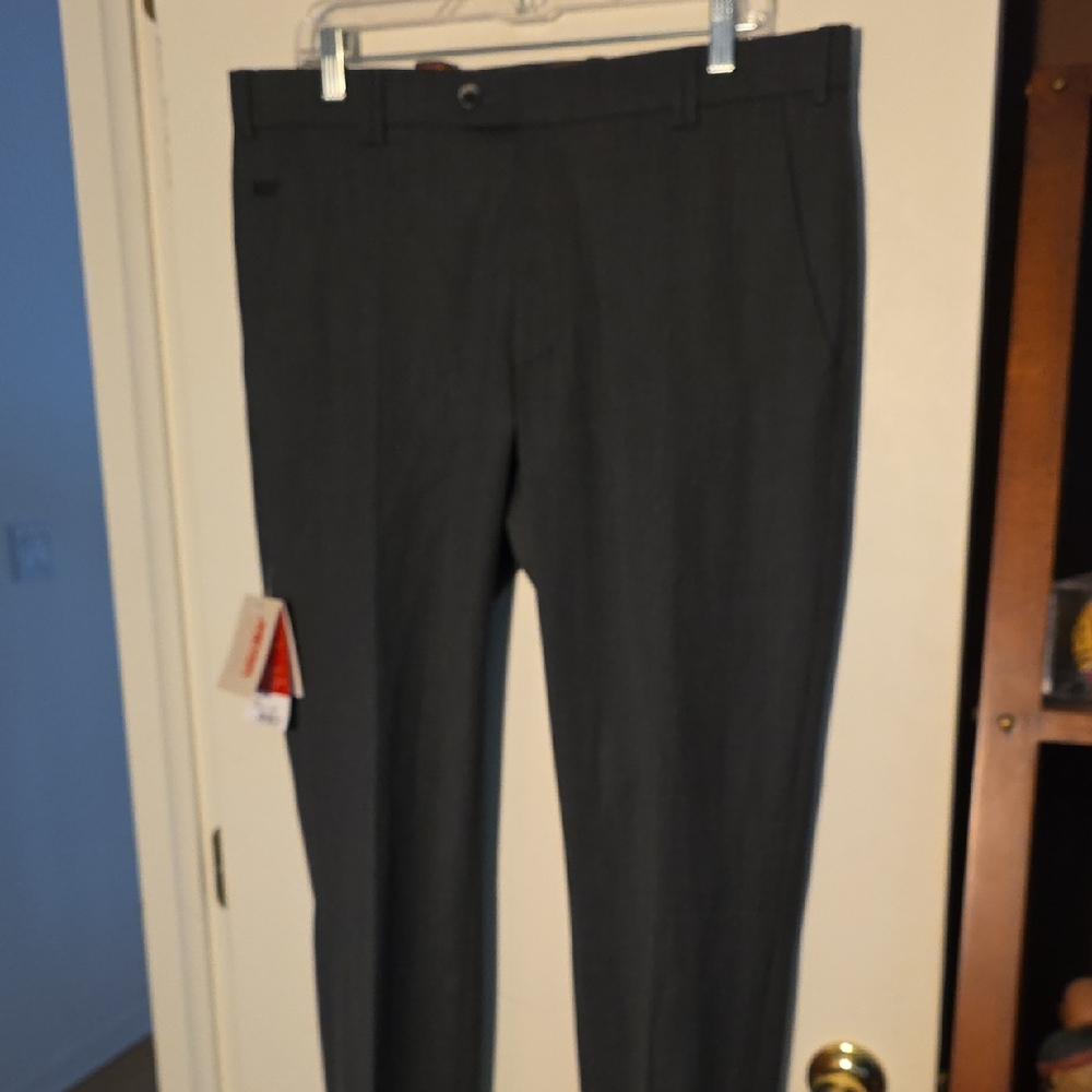 NWT Meyer Italian Gray Wool Blend Flat Front Dress Pants 36W x 32L Awesome!